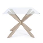 Mesa de comedor May
