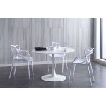 silla blanca